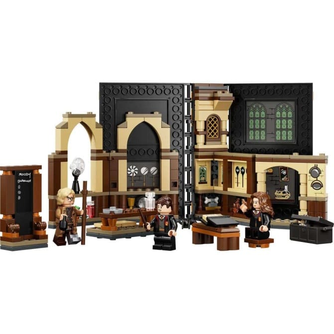 Lego Harry Potter Momento Hogwarts™: Clase de Defensa 76397 - Image 2