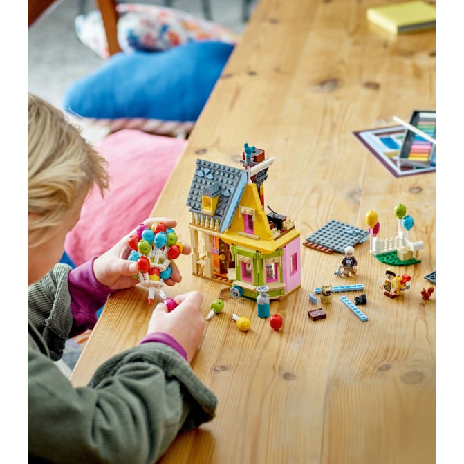 Lego Disney Casa De “Up” 43217 - Image 5