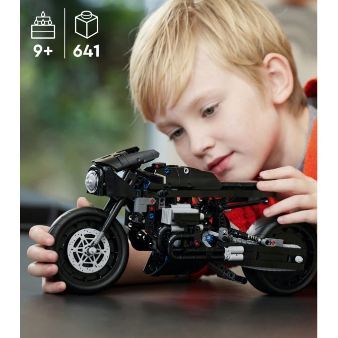 Lego Technic The Batman: Batcycle 42155 - Image 6